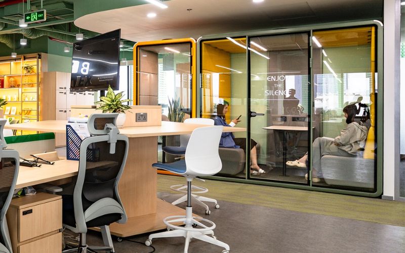 bốt điện thoại văn phòng